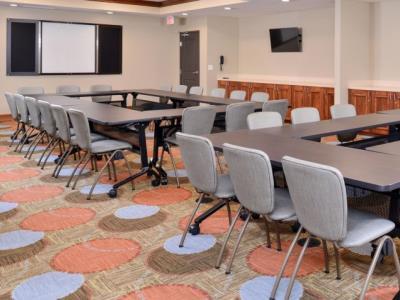 Staybridge By Ihg Rochester